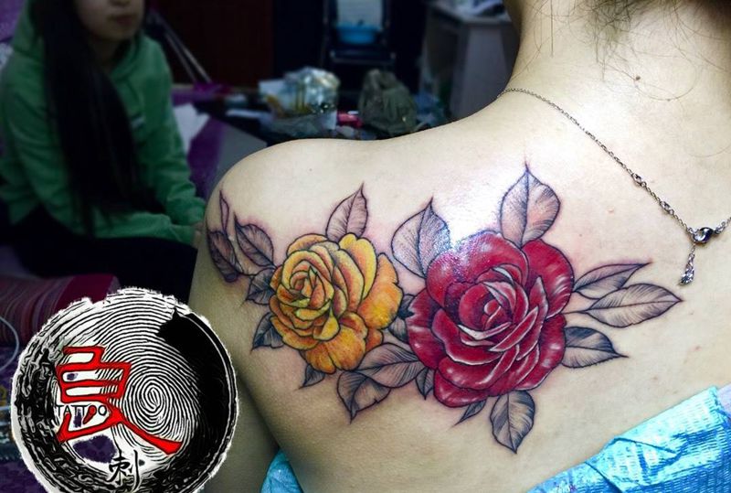 花 遮盖纹身图片