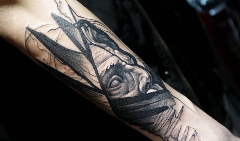 blackwork纹身图片_手臂欧美肖像写实几何人物宗教成品纹身图案