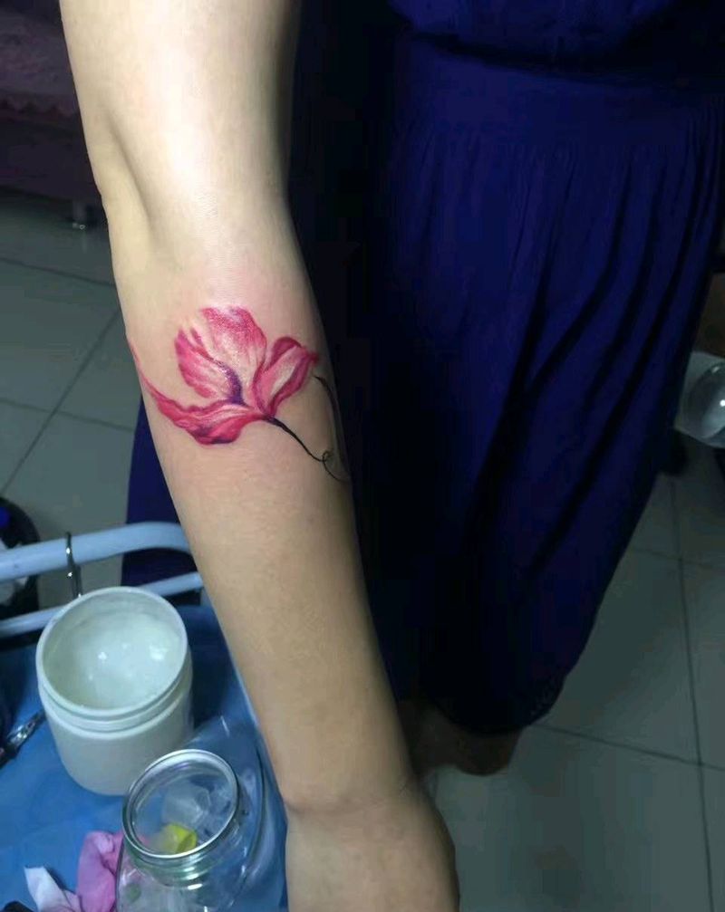 花纹身图片_手臂清新植物成品纹身图案