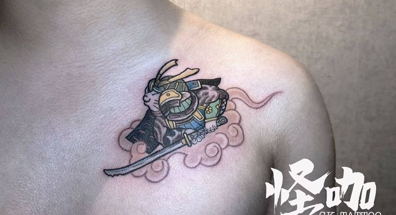 武士猫咪纹身图片_肩部胸部New School新传统纹身图案