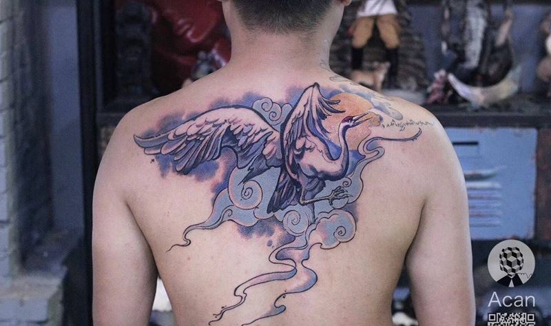 云中鹤纹身图片_成品背部清新原创动物纹身图案