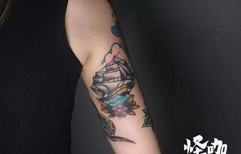 帆船纹身图片_手臂Old SchoolNew School纹身图案