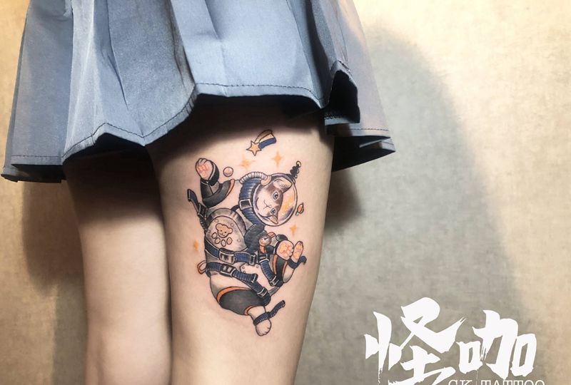 猫咪纹身图片_脚部纹身图案