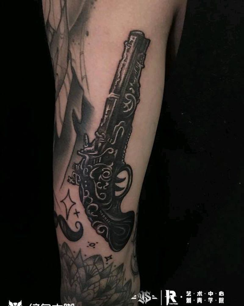 Schooi拼接纹身图片_手臂纹身图案