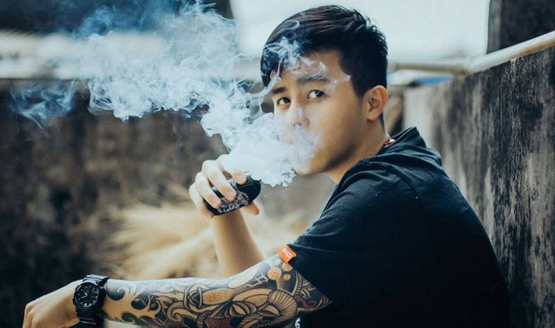 插画风包臂纹身图片