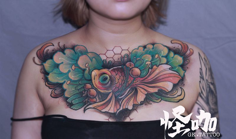 作品纹身图片_胸部New School纹身图案