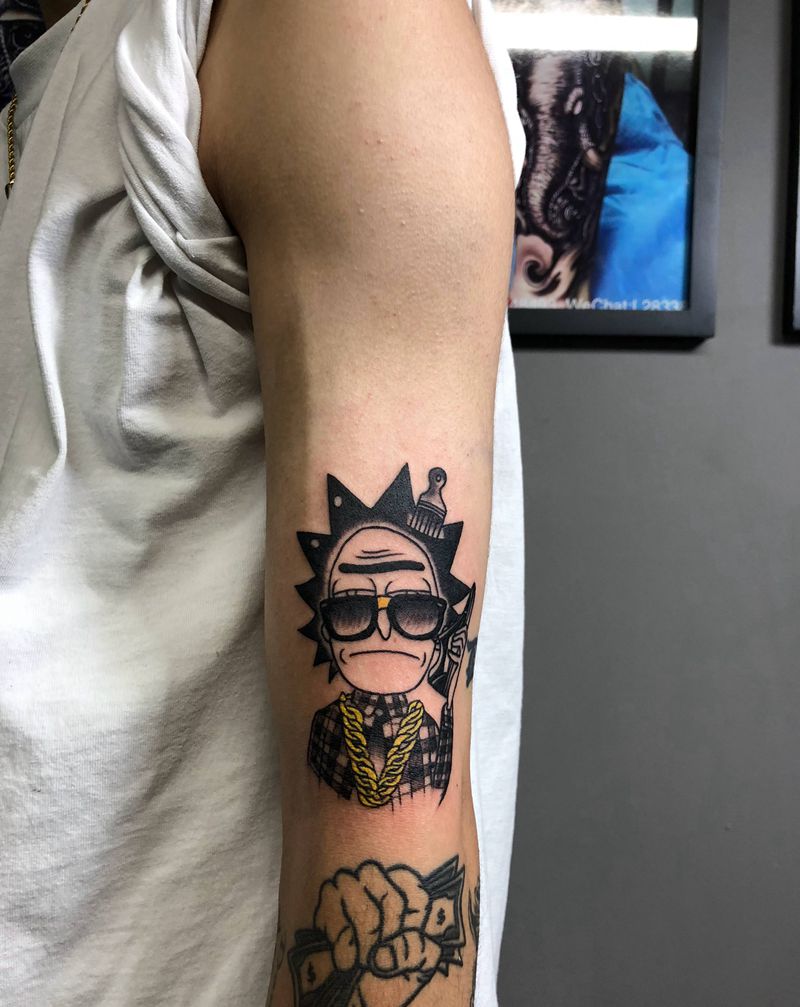 瑞克  &小图纹身图片_手臂纹身图案