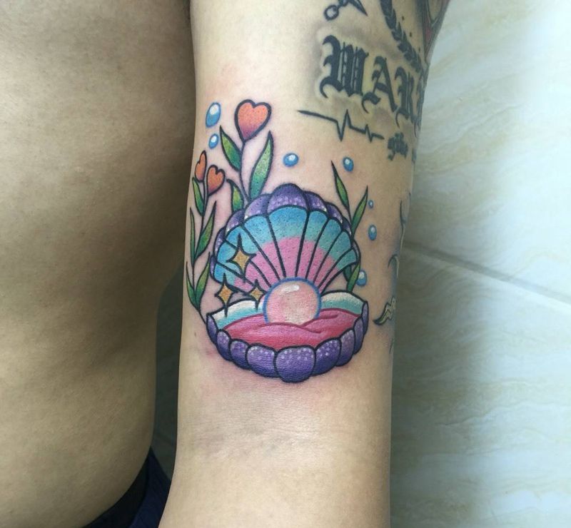 珍珠纹身图片_成品手臂欧美植物纹身图案