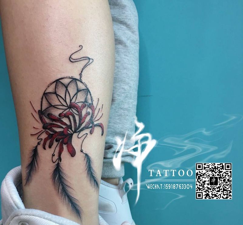 彼岸花捕梦网纹身图片_成品手稿脚部腿部清新欧美植物原创纹身图案