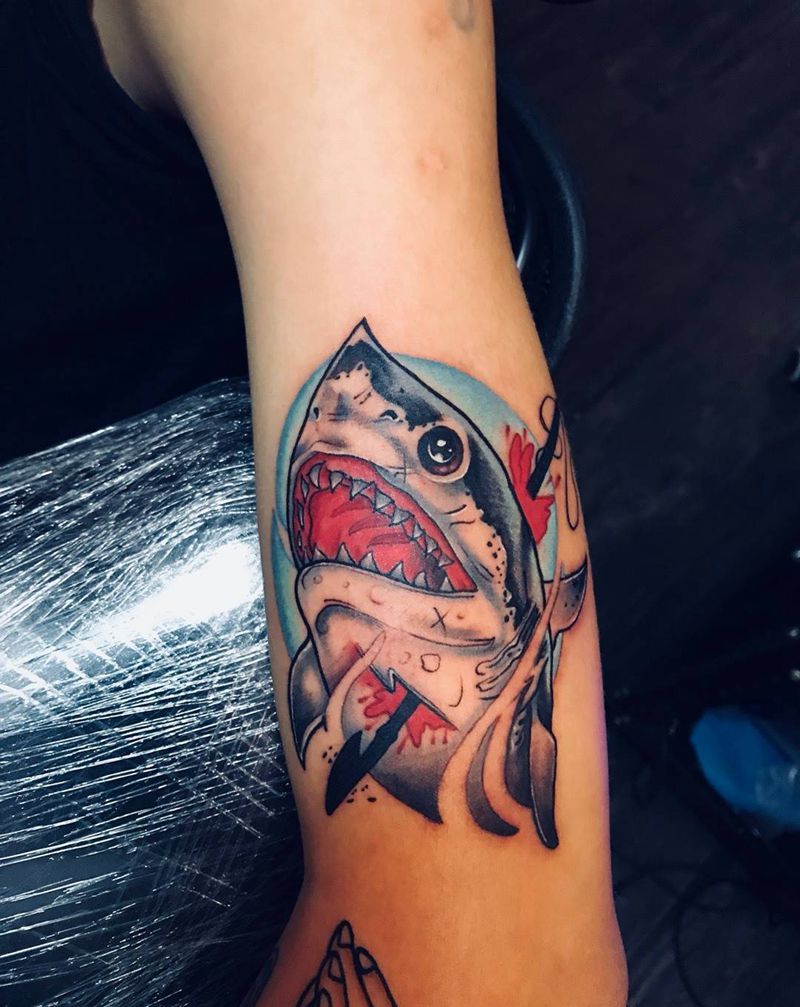 new school shark纹身图片