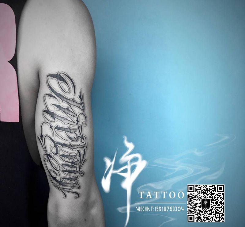 花体字纹身图片_成品手臂欧美清新几何原创贴纸花体字字符英文纹身图案