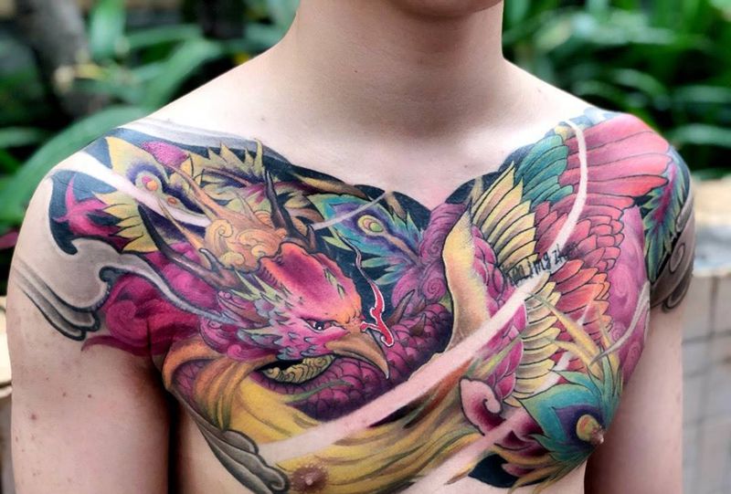 传统花胸纹身图片