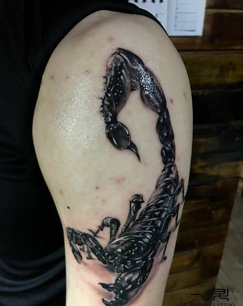 蝎子 （➕恢复后）纹身图片_手部欧美写实纹身图案