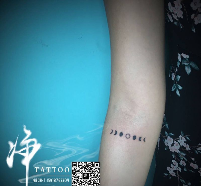 日食纹身图片_成品手臂欧美清新几何字符原创纹身图案