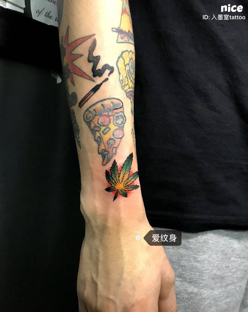 school 小图纹身图片