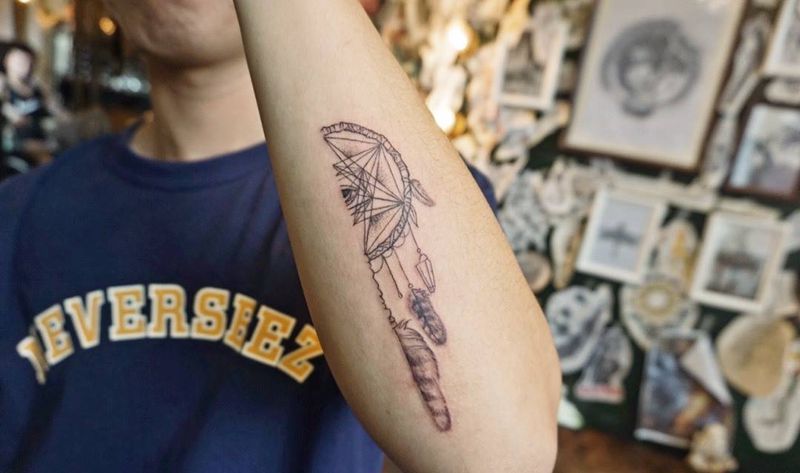 捕梦网纹身图片