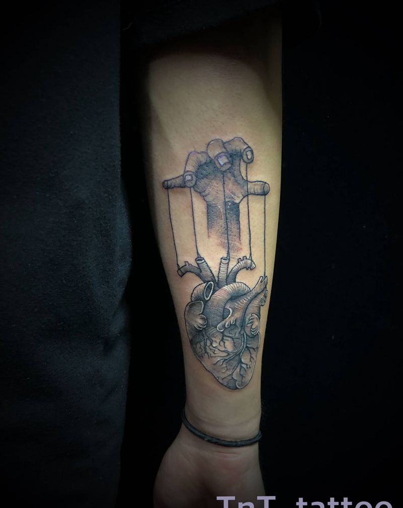 玩弄纹身图片_手臂纹身图案