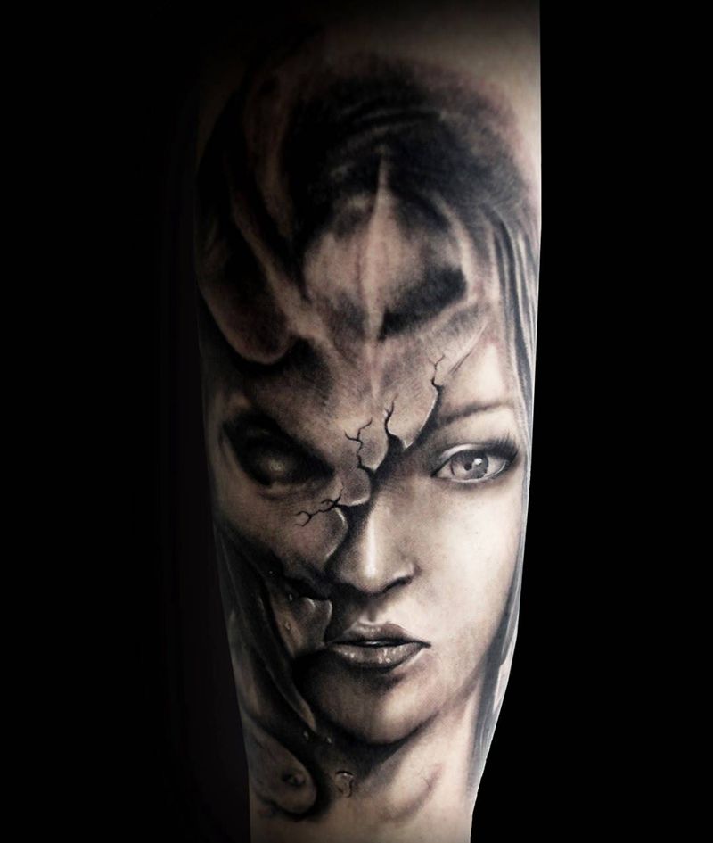 写实纹身图片_手臂纹身图案