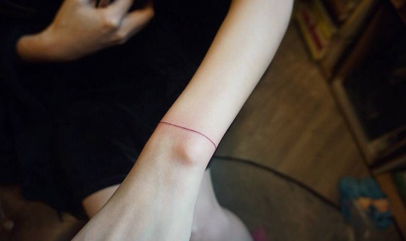 单线手环纹身图片