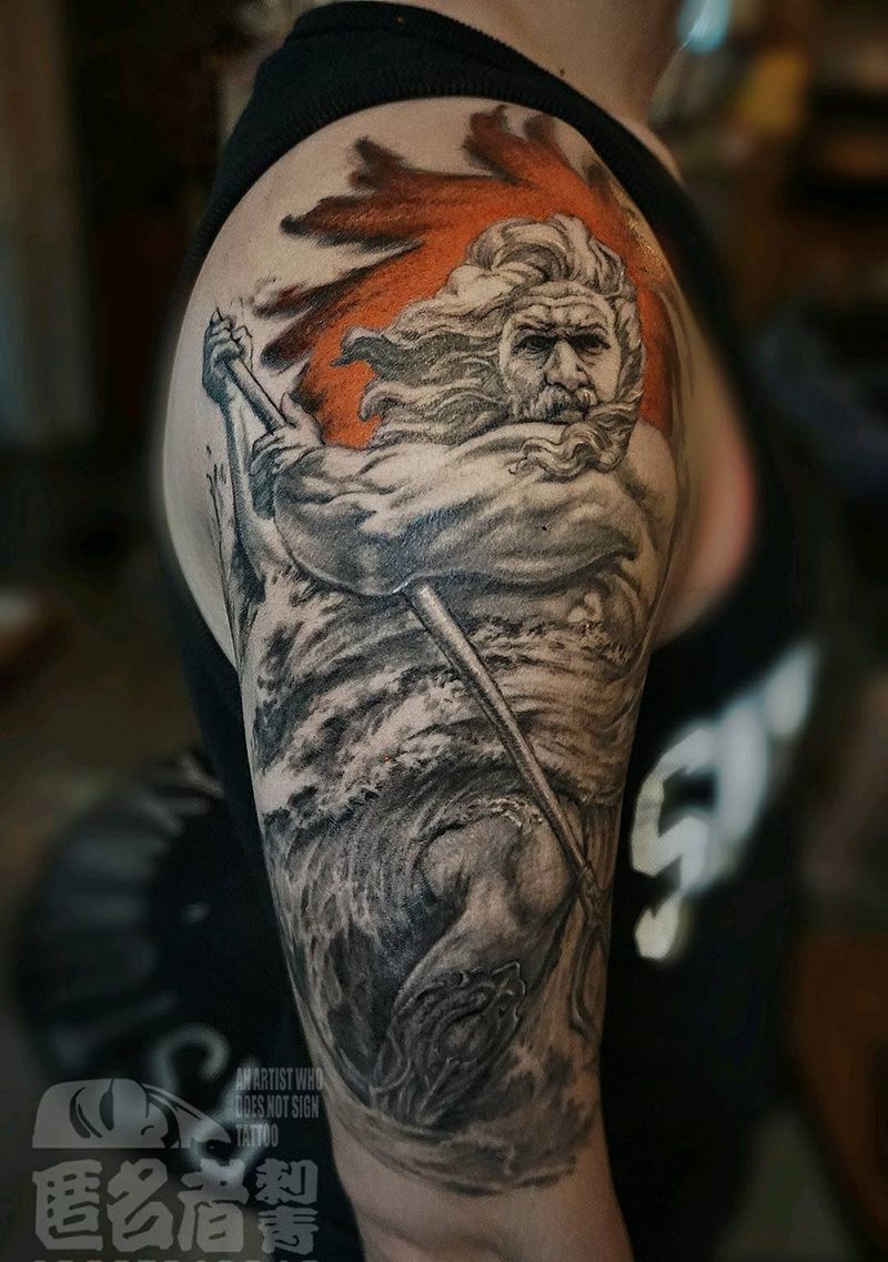 波塞冬纹身图片_肩部手臂欧美写实波塞冬纹身图案