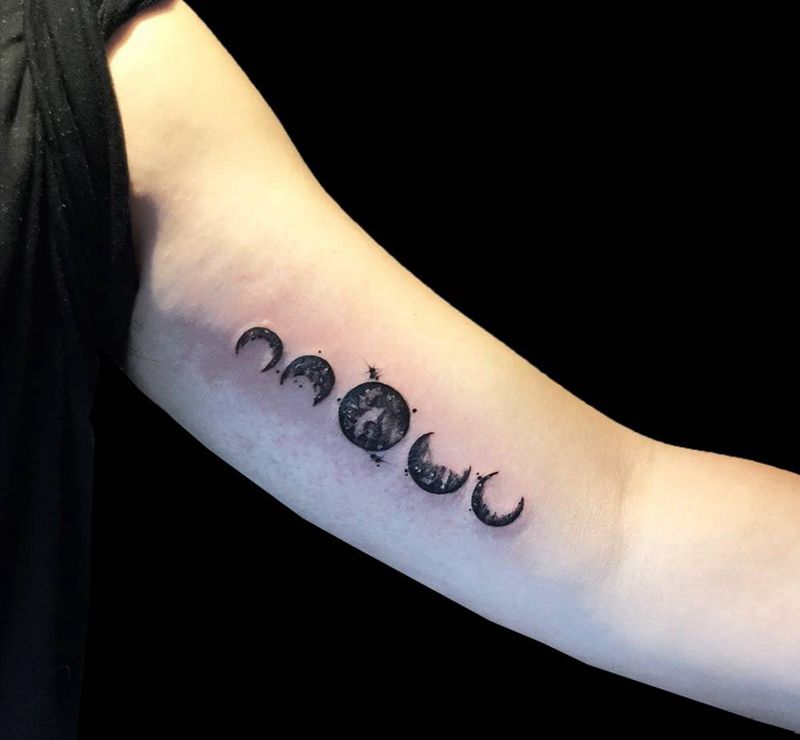 日全食纹身图片