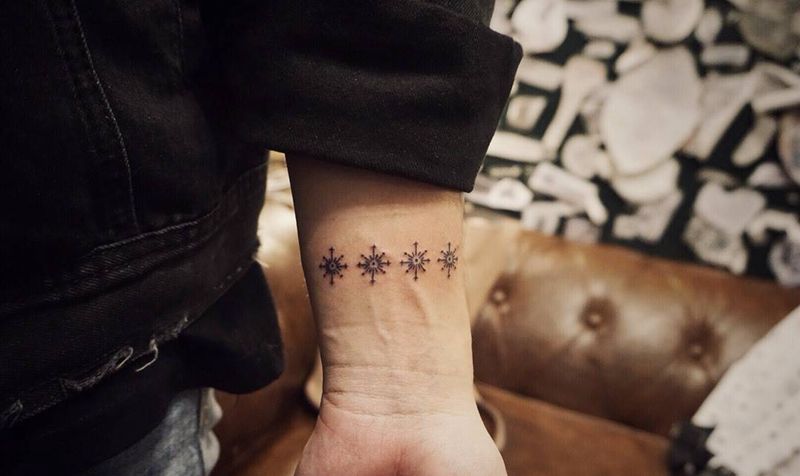 冠希哥同款纹身图片