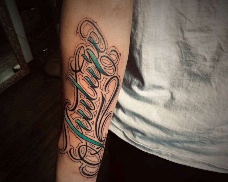 花体英文纹身图片_花体字纹身图案