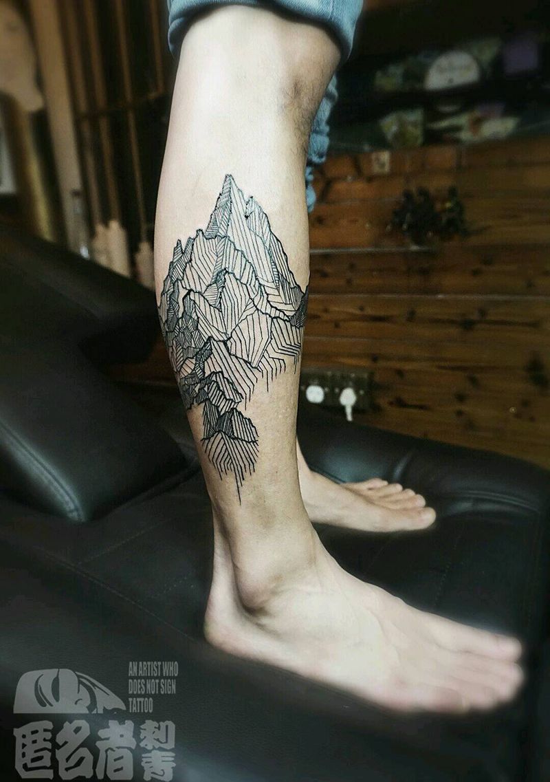 山峰包小腿纹身图片_腿部欧美清新几何静物原创广州成品纹身图案