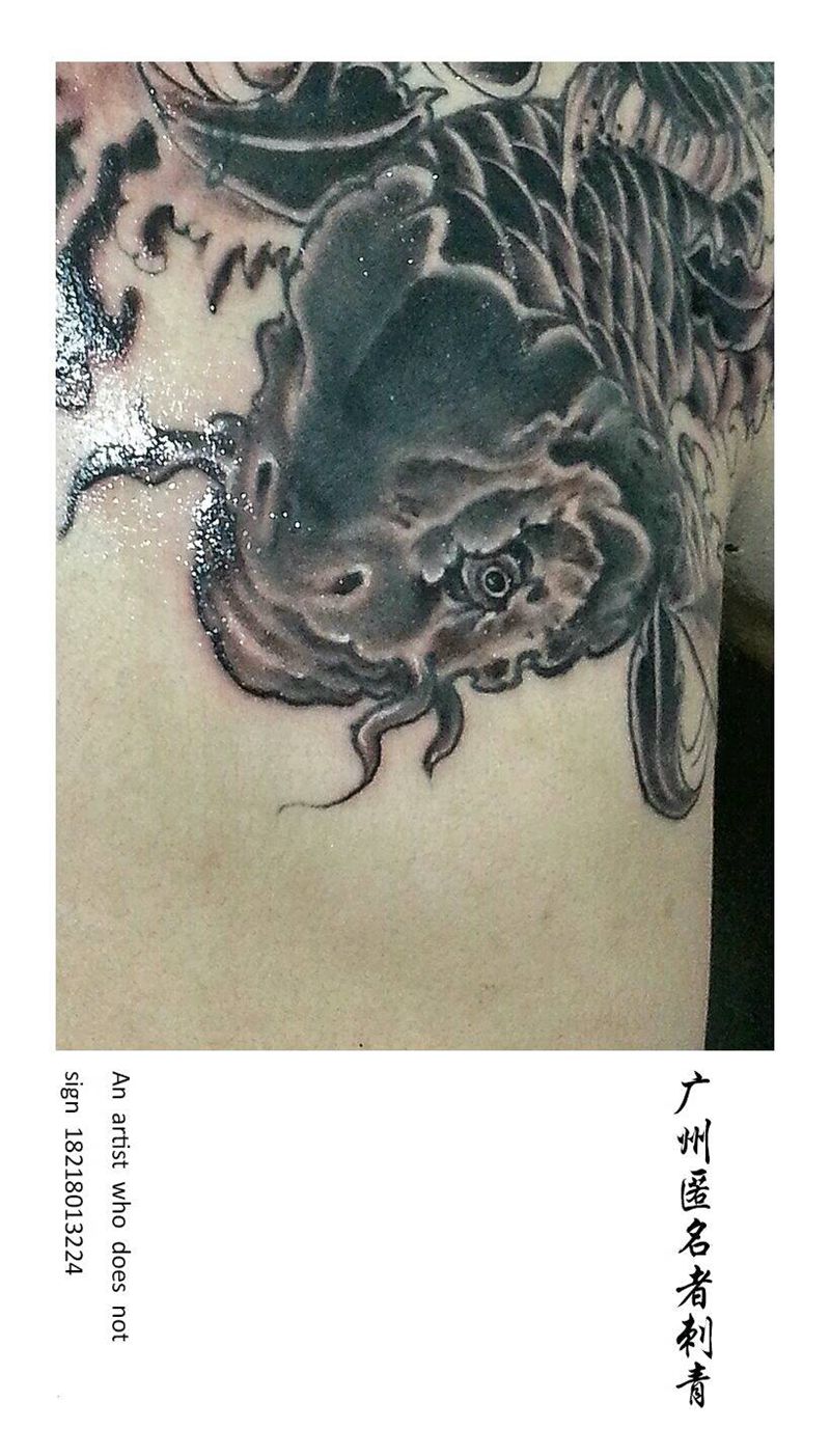 二斤八两纹身图片_背部传统国画动物原创广州成品纹身图案