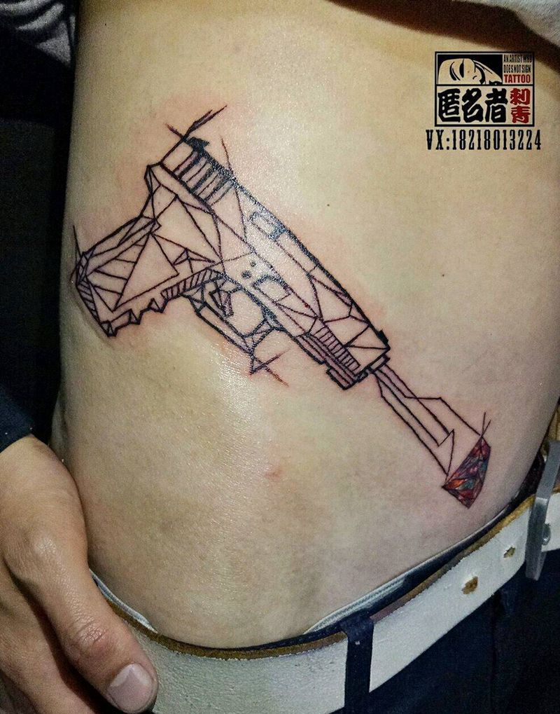 原创线条克洛克彩钻纹身图片_腰部清新静物原创广州成品纹身图案