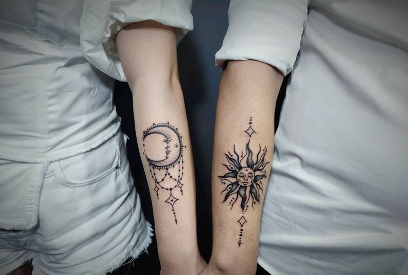 日月山海纹身图片_手臂纹身图案