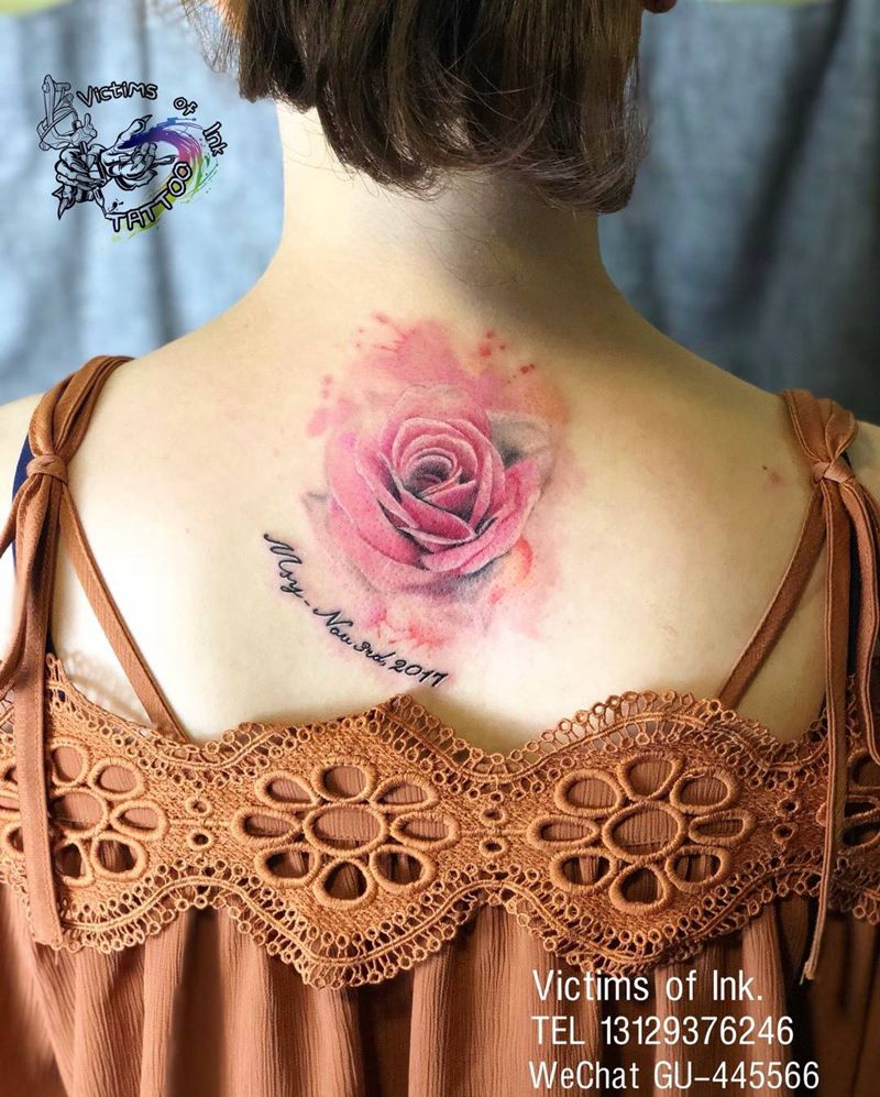 花纹身图片_成品颈部清新植物原创纹身图案