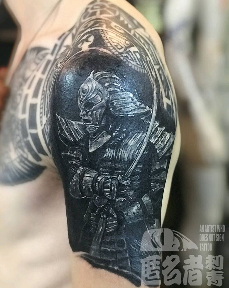 终极覆盖，写实覆盖图腾纹身图片_肩部手臂写实人物鬼神图腾原创广州覆盖成品纹身图案
