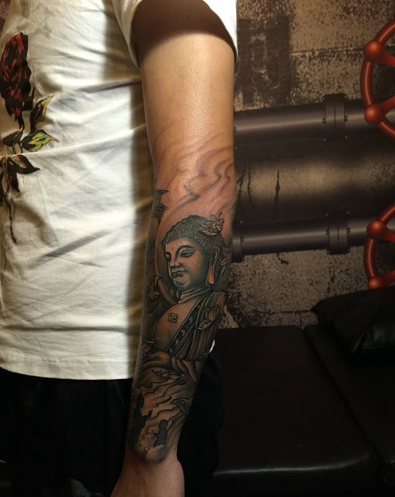 传统纹身图片_成品手臂传统鬼神纹身图案