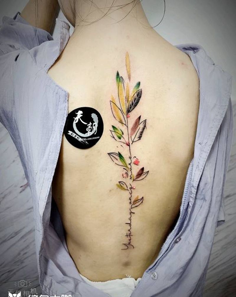 背部纹身纹身图片_背部水彩几何纹身图案