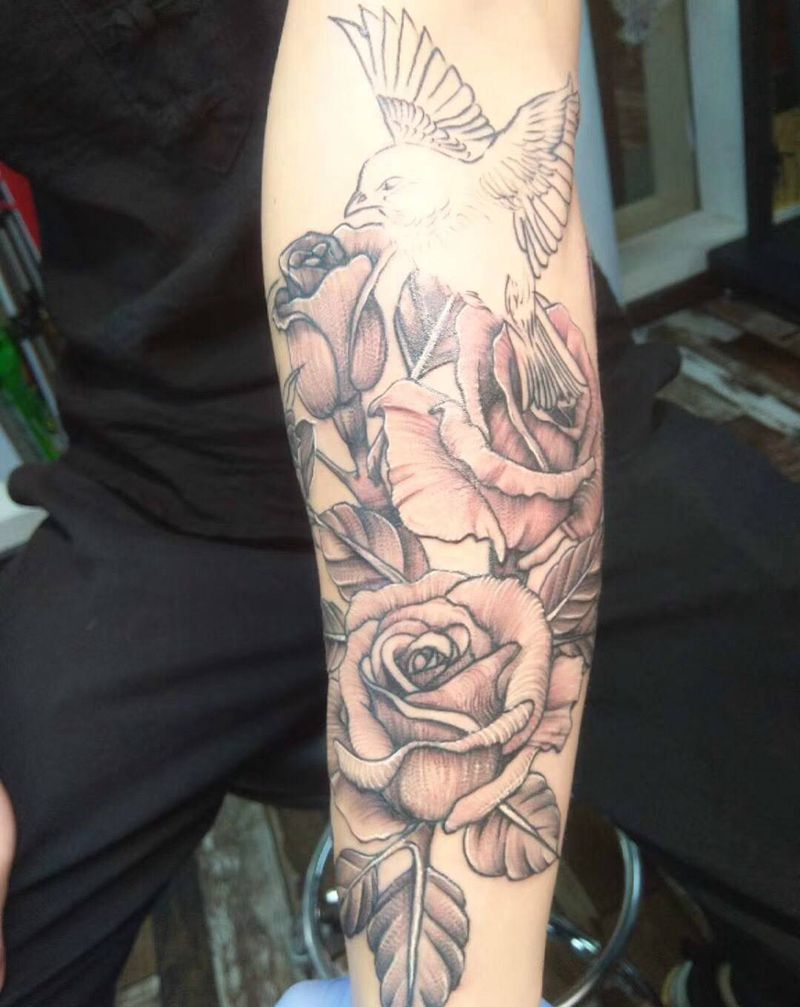 下次继续。纹身图片_手臂点刺玫瑰花纹身图案