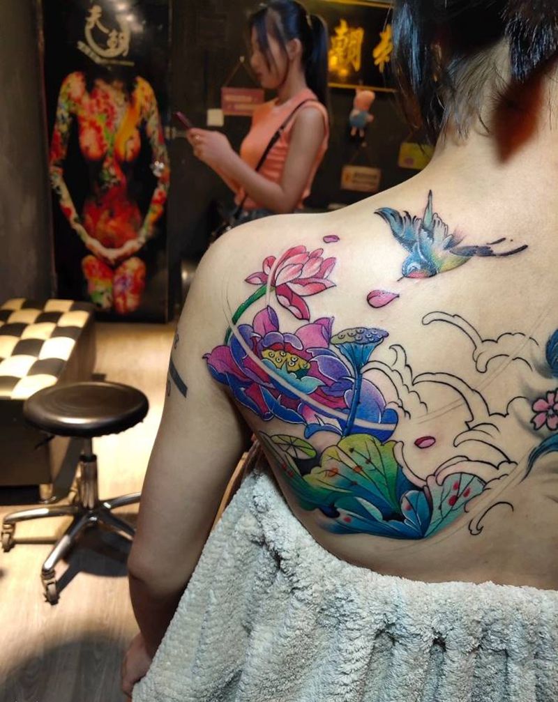 莲花纹身图片_老传统纹身图案