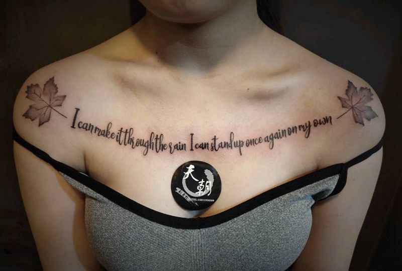 英文字体纹身图片_胸部纹身图案