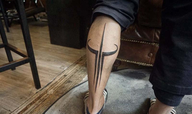 雷神之锤游戏标志纹身图片