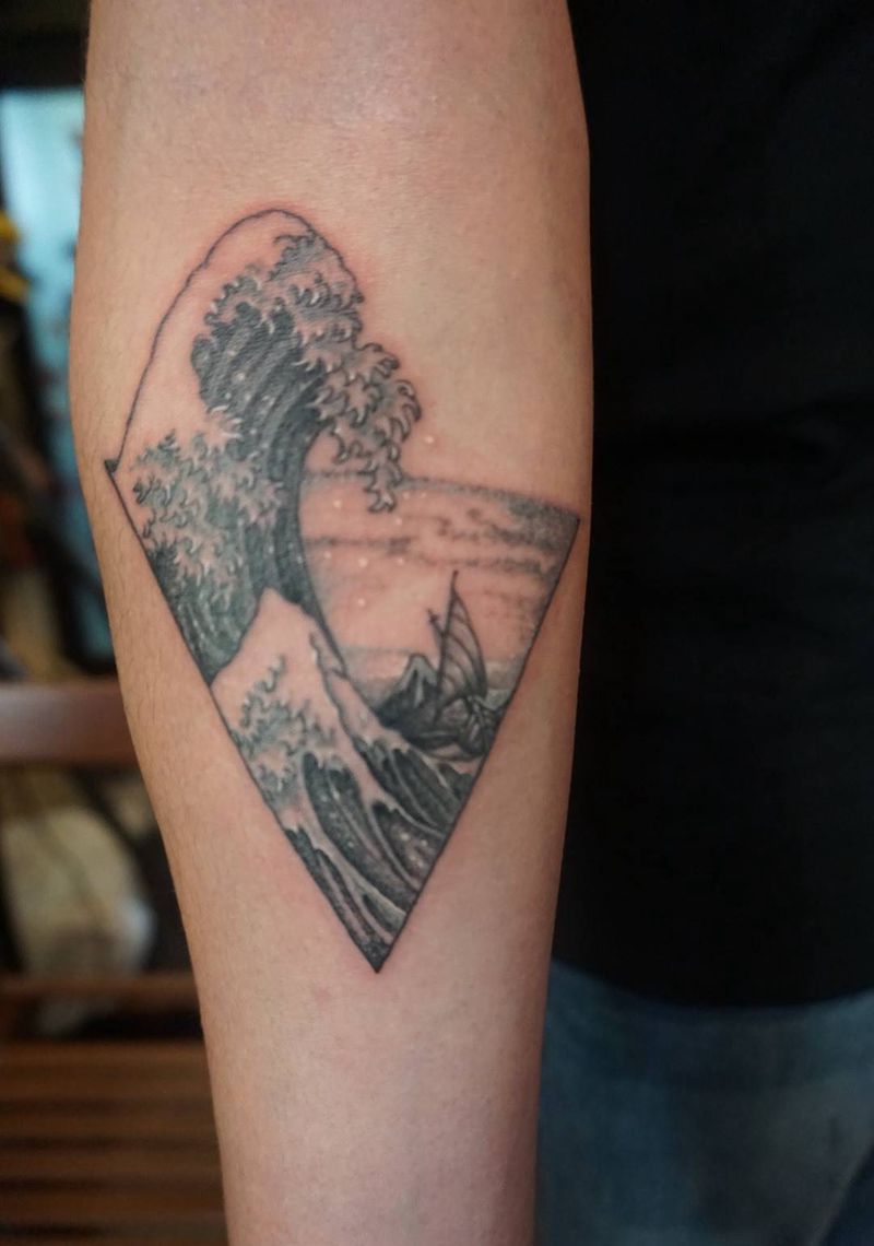 浪纹身图片