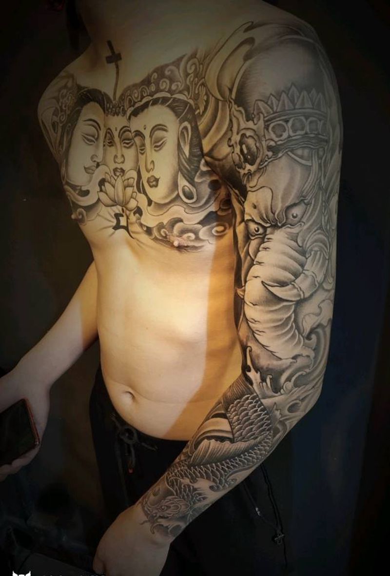 传统花臂纹身图片_胸部新传统纹身图案