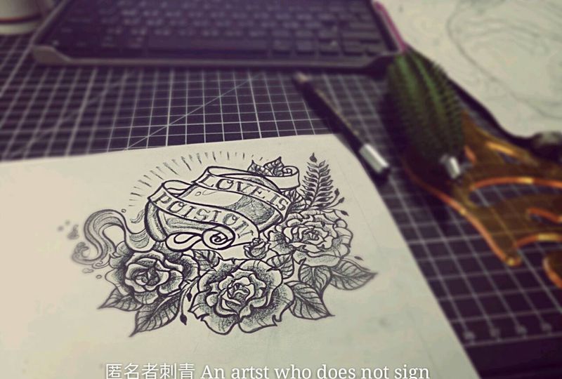LOVE IS POISION纹身图片_腿部欧美传统字符植物原创成品手稿纹身图案