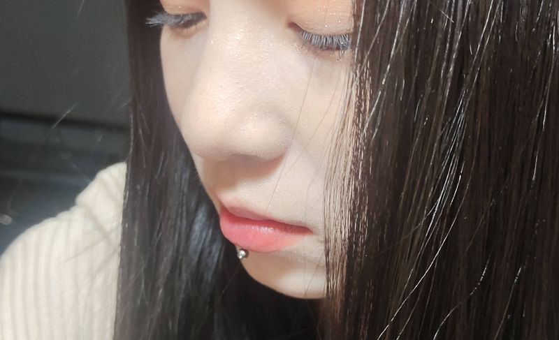 唇钉纹身图片_穿孔纹身图案