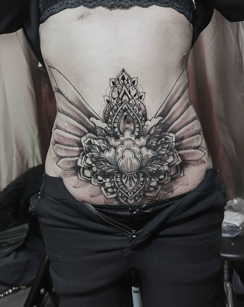 妊娠纹全覆盖纹身图片_腹部图腾欧美写实翅膀莲花纹身图案