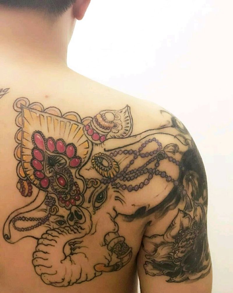 原创象神，客人恢复后返图纹身图片_背部传统动物广州广州象神成品纹身图案