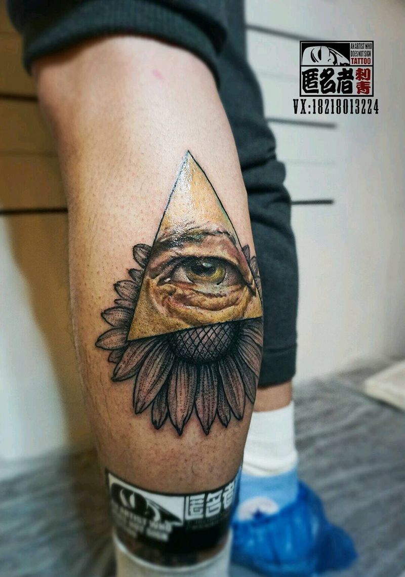 彩色写实全知眼纹身图片_腿部肖像写实人物鬼神宗教原创广州成品纹身图案