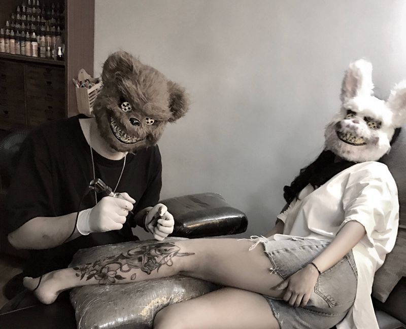 不听话扎你哦纹身图片_腿部脚部新传统纹身图案