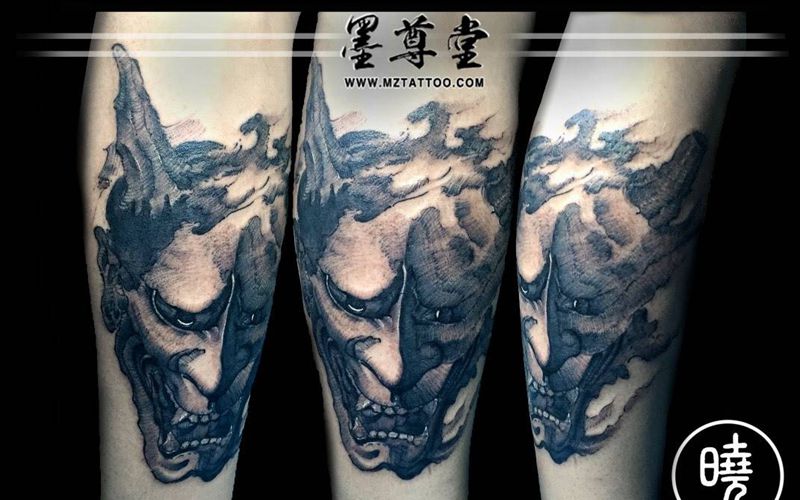 排线的骷髅纹身图片