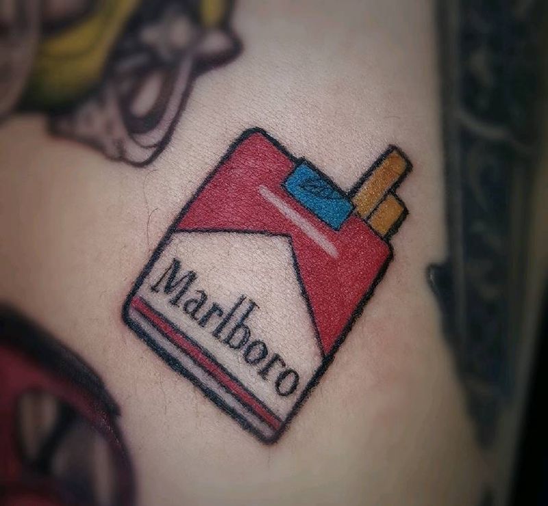 万宝路纹身图片_手臂纹身图案