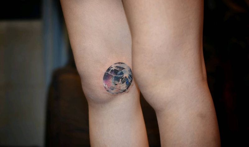 星空纹身图片_脚部水彩纹身图案